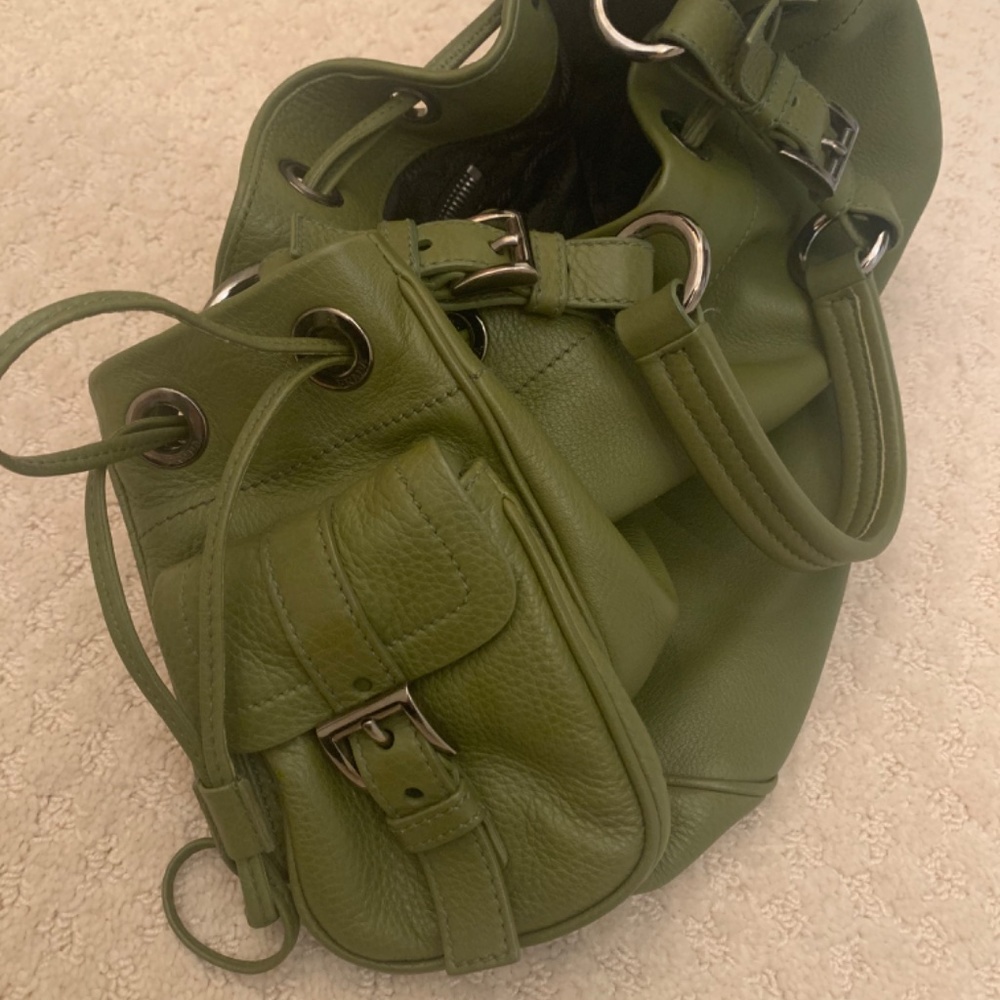 Prada should bag - Picture 3 of 11